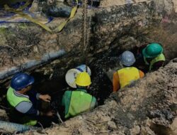 Pipa Bocor di Jalan Setoyo S Diperbaiki, Distribusi Air Diharapkan Segera Normal