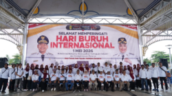 Ribuan Buruh Tumpah Ruah di Balai Kota, Serukan Kolaborasi dan Kesejahteraan